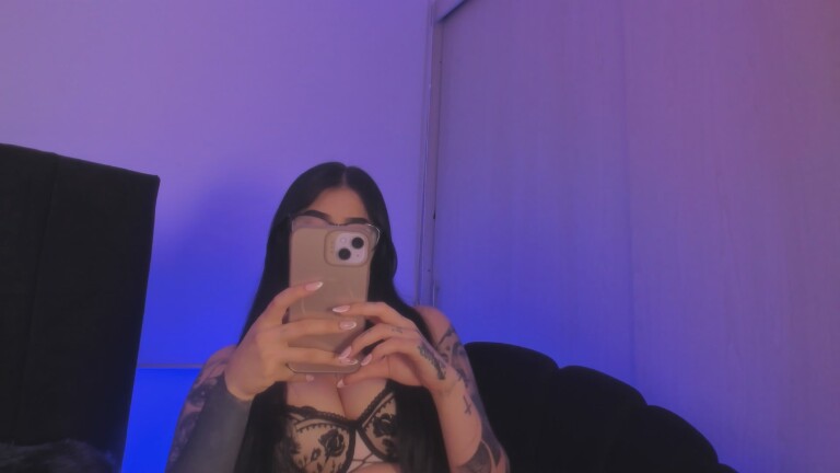 SamanthaEvgeniev's Streamate show and profile