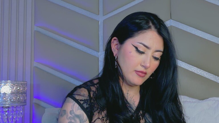 EllieKlark's Streamate show and profile