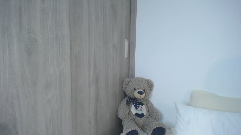 AliciaFox's Streamate show and profile