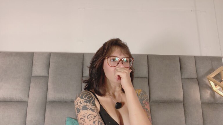 Isabella_Stewart's Streamate show and profile