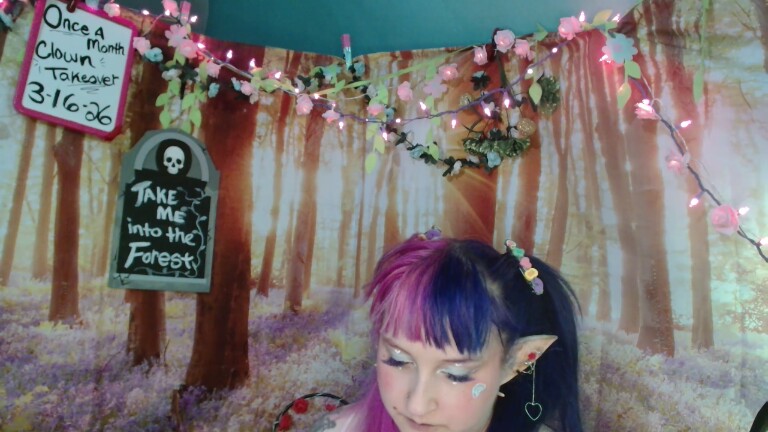 ItsMagicalMae's Streamate show and profile