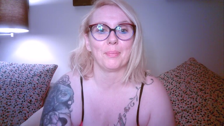 OrlaFox's Streamate show and profile
