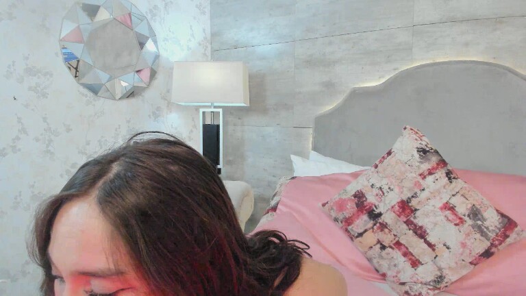 TaniaKatts's Streamate show and profile