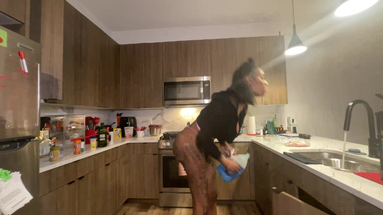 PrincessMontana's Streamate show and profile