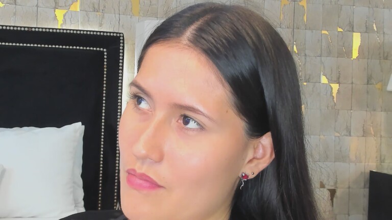 BrianaHunter69's Streamate show and profile