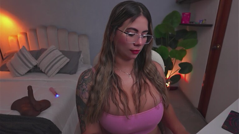 Marieleclerc's Streamate show and profile