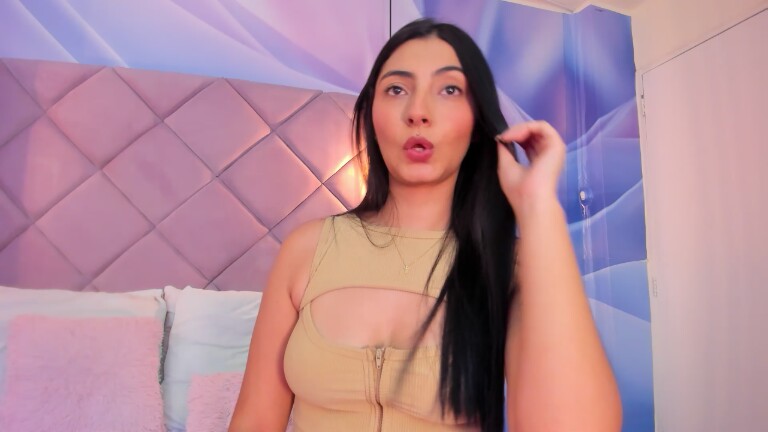 ViolletaRosse's Streamate show and profile