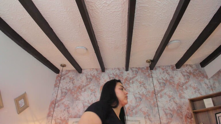 SaharaLyn's Streamate show and profile