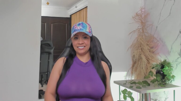 ViolettaThonsomS's Streamate show and profile