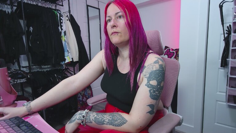 missgennyrock's Streamate show and profile