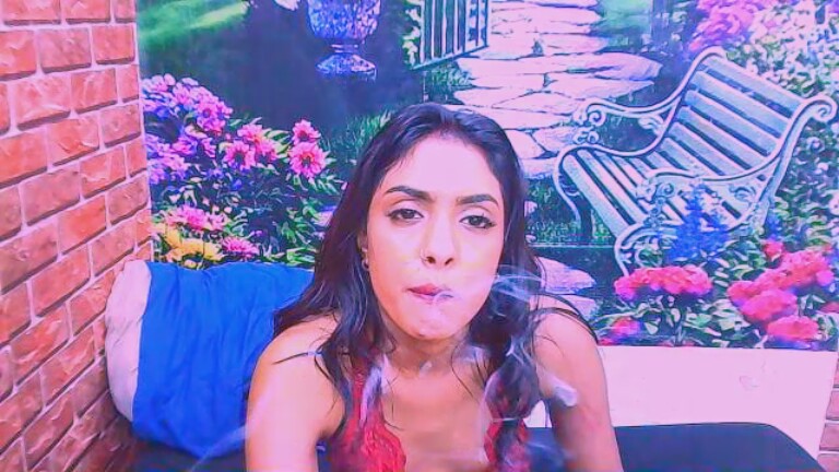 PRETTY14U's Streamate show and profile