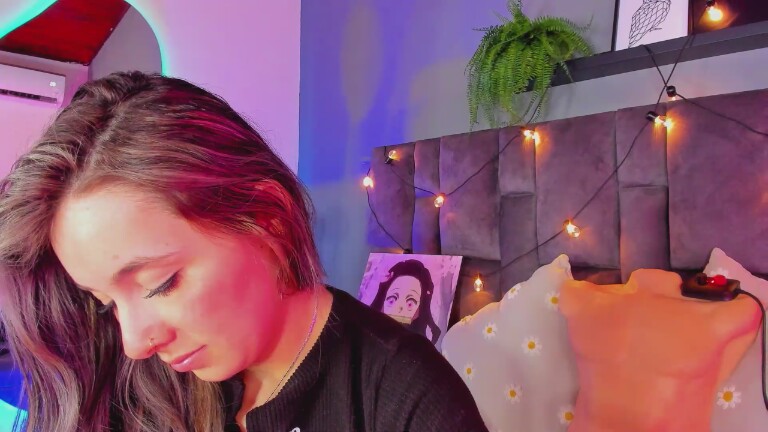 AmbarHiills's Streamate show and profile