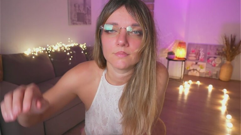 MagneticAmy's Streamate show and profile