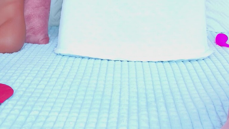 AlliciaKim's Streamate show and profile