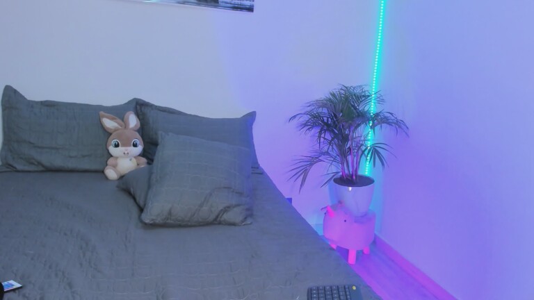 Victoria_Rosee's Streamate show and profile