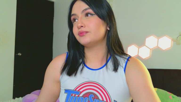 Andrea_Torner's Streamate show and profile