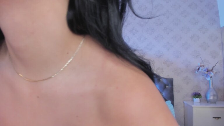 MayaWiills's Streamate show and profile