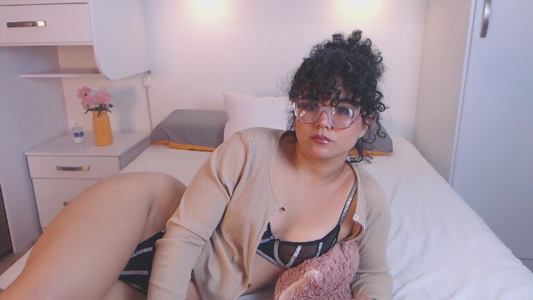 MartinaRuis's Streamate show and profile