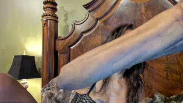 DaniellesLipService's Streamate show and profile