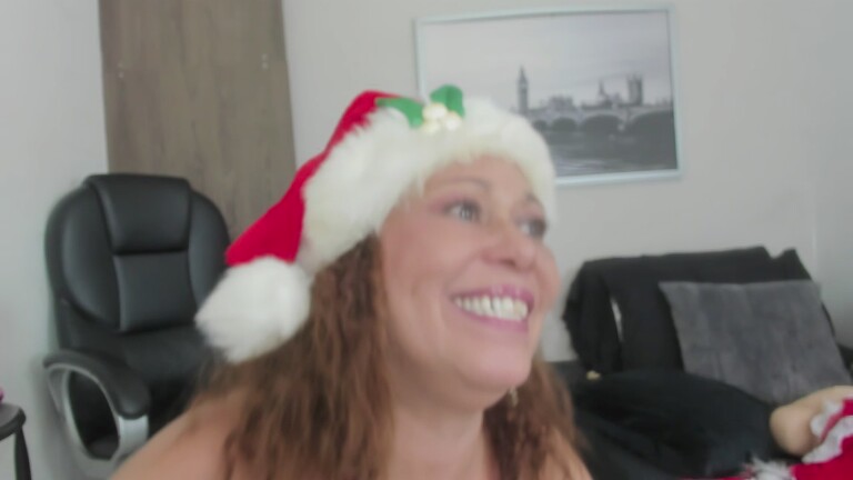 Sheryljoness's Streamate show and profile