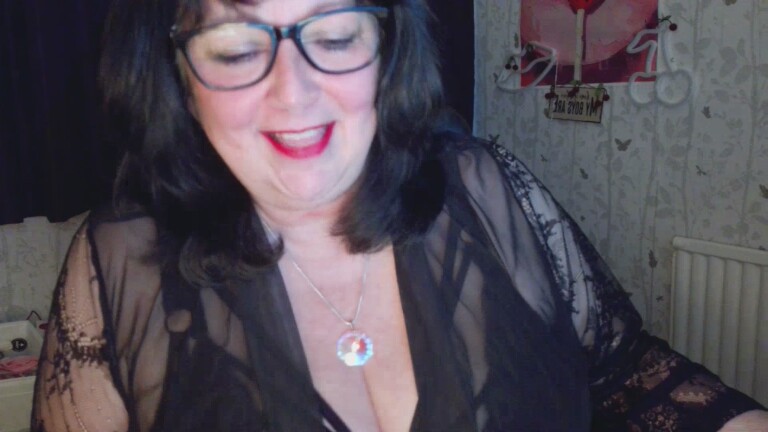 ScarlettxxCherry's Streamate show and profile