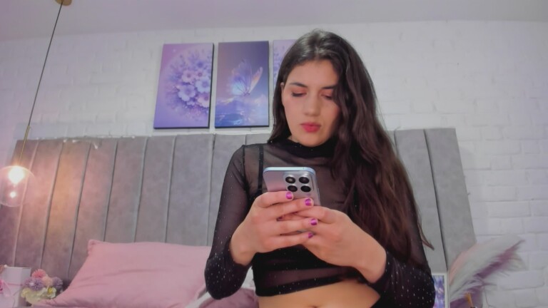 SofyLuuk's Streamate show and profile