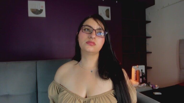 NavannyCattan's Streamate show and profile