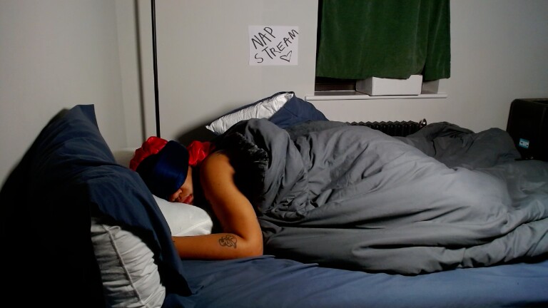 em0tits98's Streamate show and profile