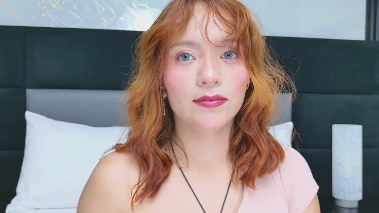 EmilyKlein's Streamate show and profile