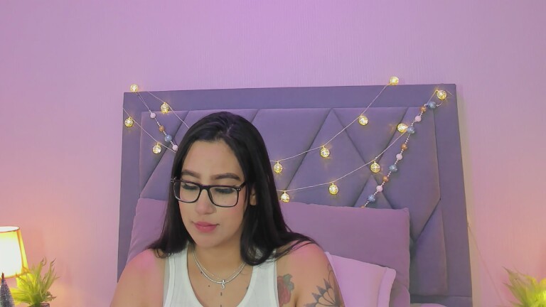 SophiFerrer's Streamate show and profile